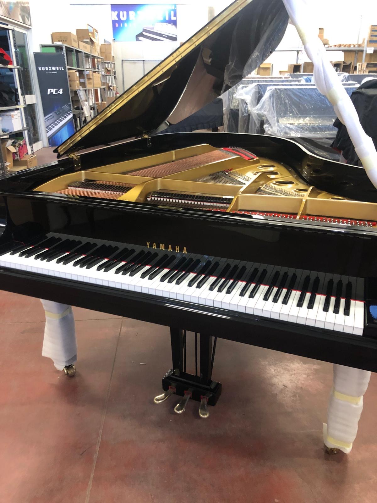 Yamaha C3